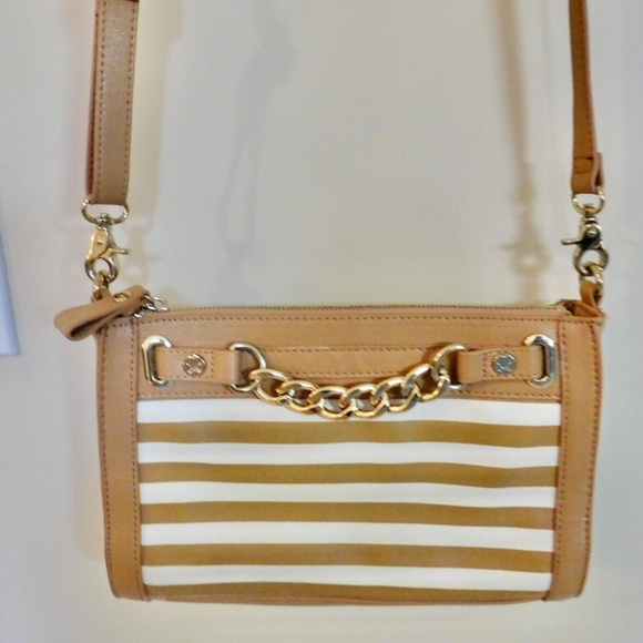 Great Emma FOX leather Crossbody Bag, Beige & cream Shoulder Bag EUC - Picture 1 of 7
